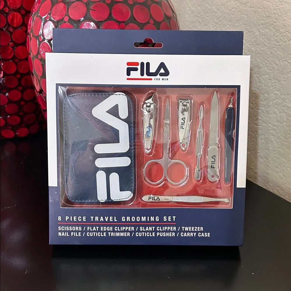 Fila 8-Piece Travel Grooming Kit NIB Toiletry Set Organizer Case